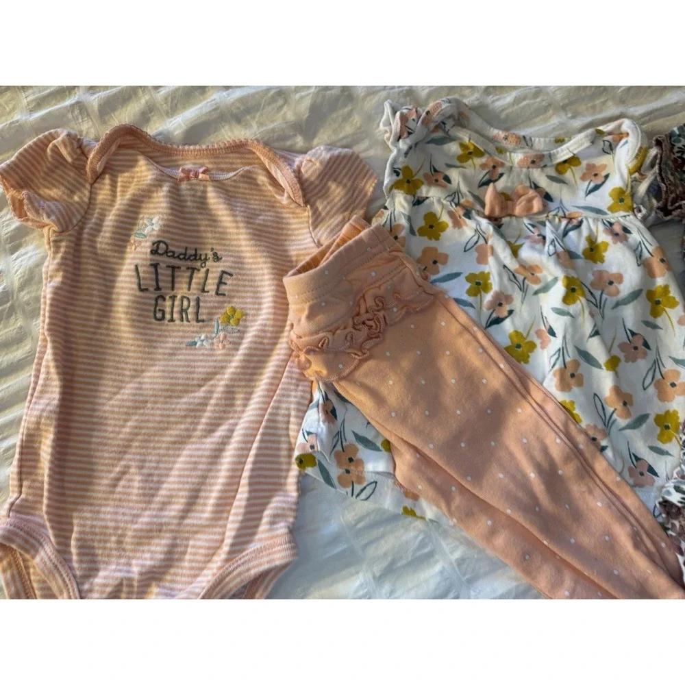 3/6 Month Baby Girl Bundle 2 Bodysuits Daddy's‎ Little Girl- Outfit With Pants